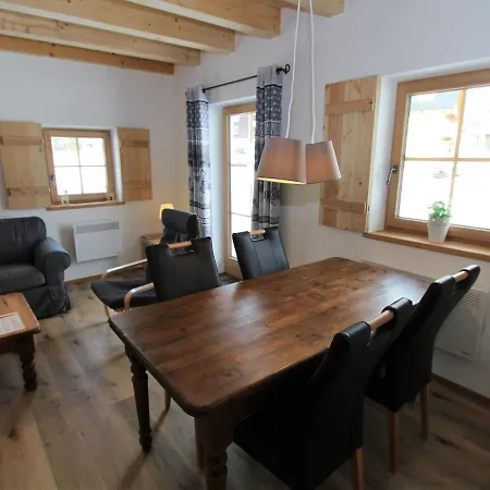 Quaint Chalet In Salzburg Near Ski Area *