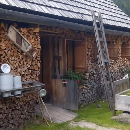 Quaint Chalet In Salzburg Near Ski Area