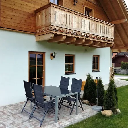 Chalet Quaint Chalet In Salzburg Near Ski Area