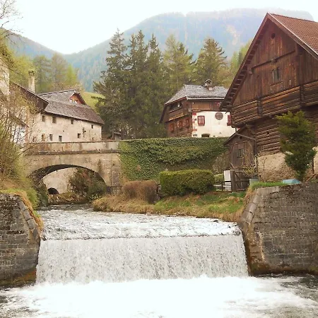 Quaint Chalet In Salzburg Near Ski Area