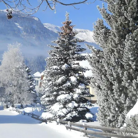Quaint Chalet In Salzburg Near Ski Area Chalet